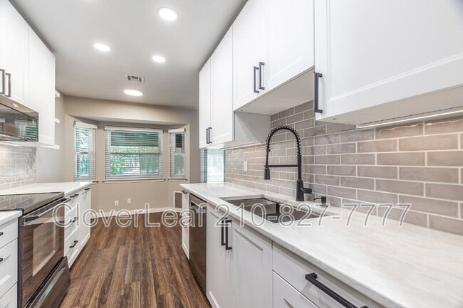 Building Photo - 1031 Ericson Dr