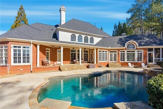 Building Photo - 6335 Howell Cobb Ct