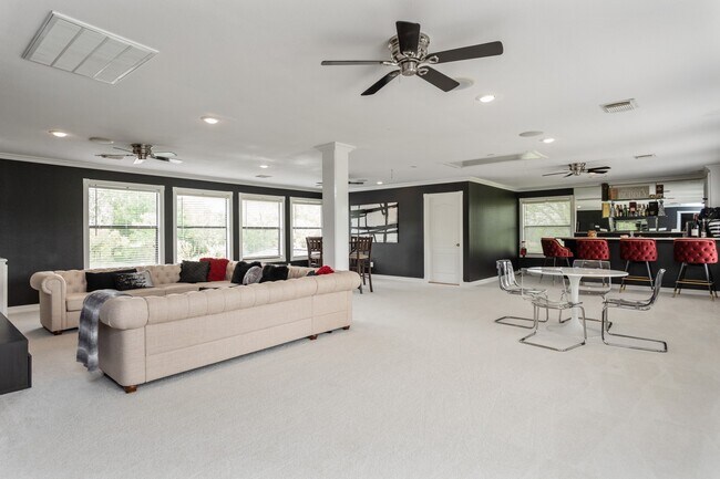 Building Photo - 9108 Quail Ridge Dr