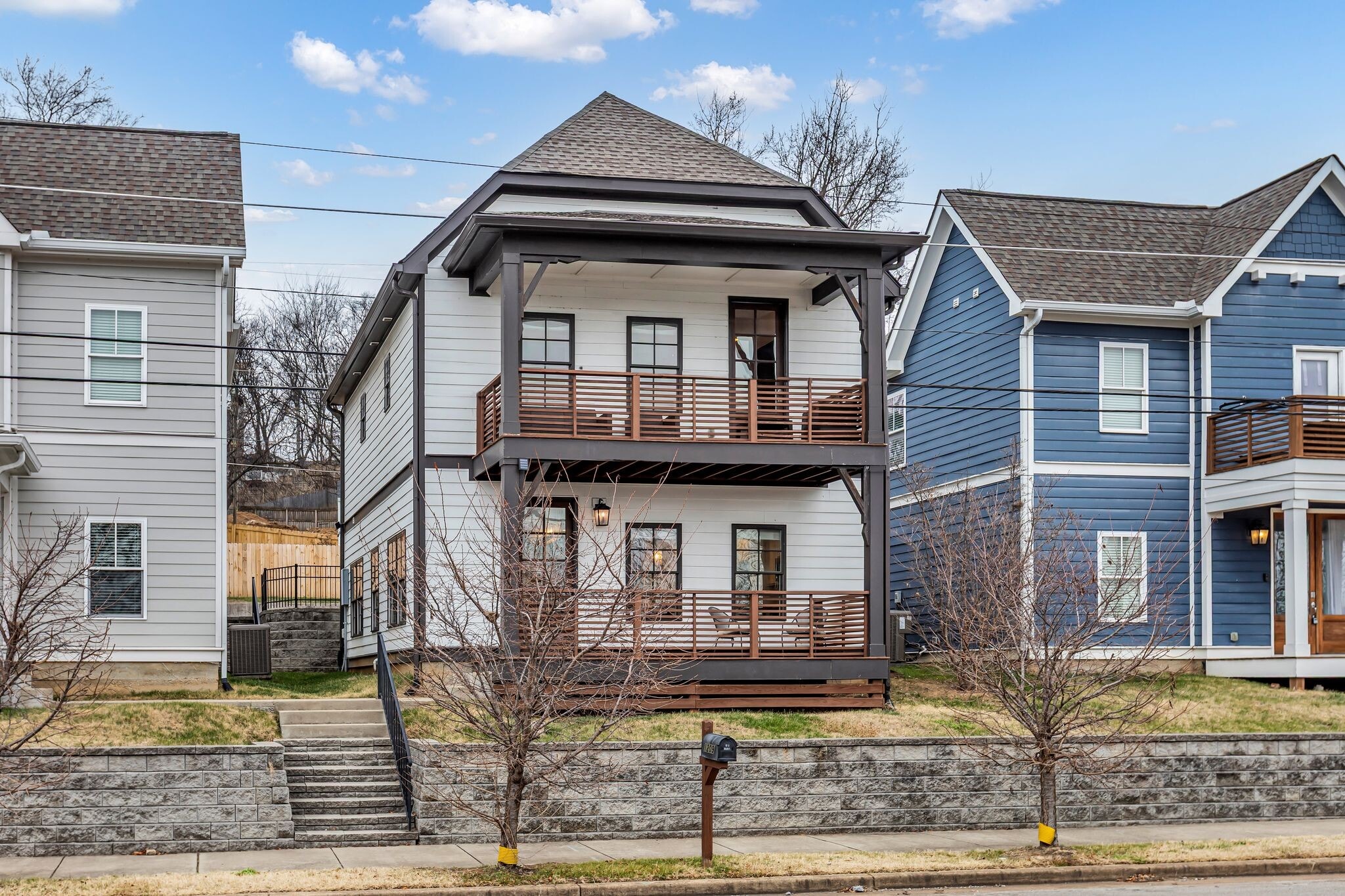 Building Photo - 1209 Davidson St