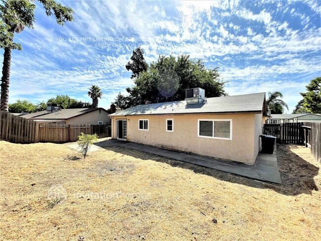 Building Photo - 7500 Verdugo Way