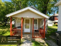 Building Photo - 209 Dodge St