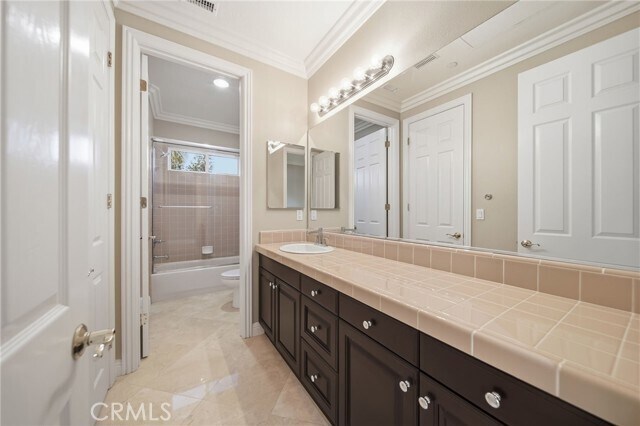 Building Photo - 17100 Santa Cruz Ct