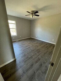 Building Photo - 655-657 W. Country Squire Ct.