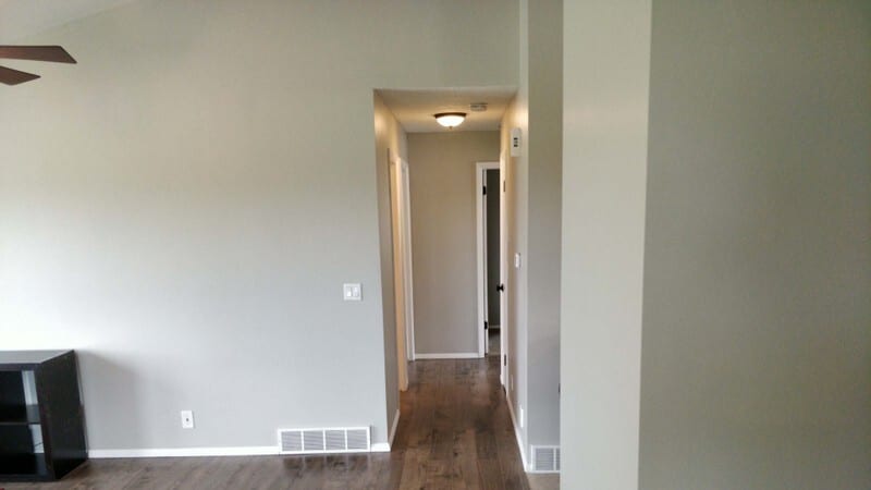Building Photo - 940 W Red Oaks Dr