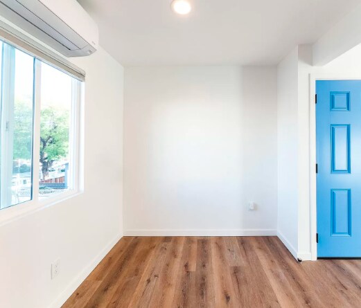 Dining Area - 5256 Meridian St