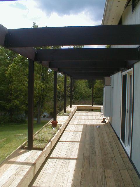 Wrap-around Deck - 195 Calkins Rd