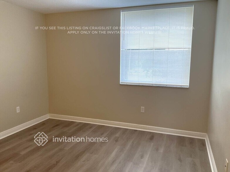 Building Photo - 2515 Glendale Dr