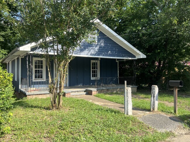 Building Photo - 1409 Bradt St