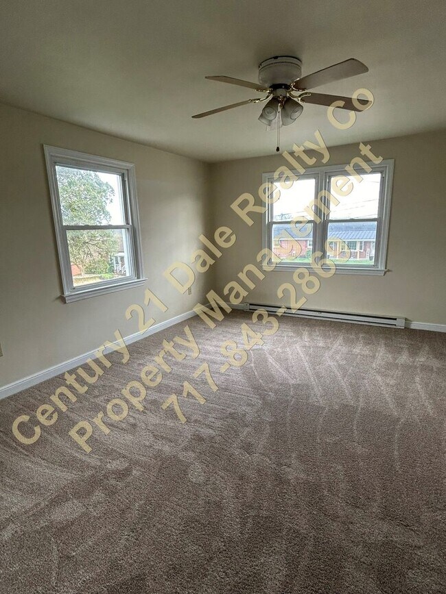 Building Photo - New Bridgeville 79-81