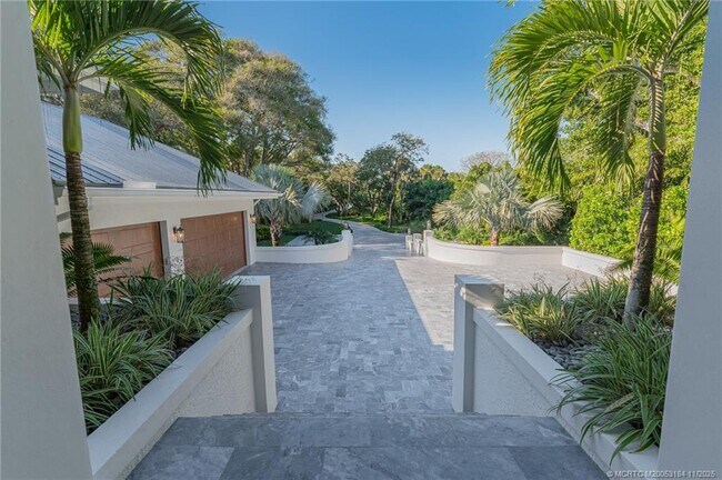 Building Photo - 3365 SE St Lucie Blvd