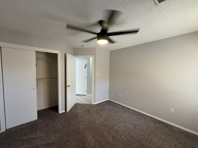 Building Photo - 10601 Rio Del Sole Ct NW