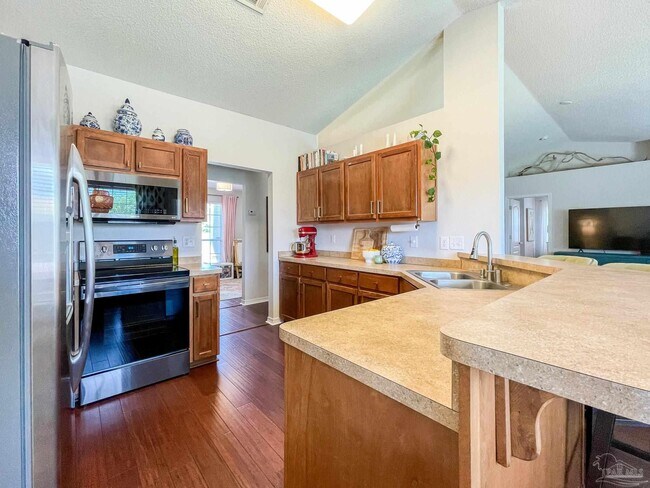 Building Photo - 1216 Benning Pl