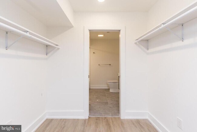 Building Photo - 1339 N Marston St