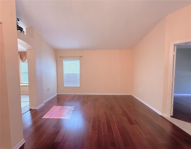 Building Photo - 5600 S Sparrow Hawk Ct