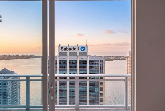 Building Photo - 1080 Brickell Ave