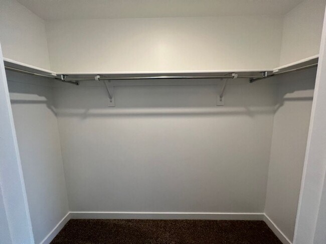 Building Photo - Beautifully Spacious Townhome in Payson, UT  Open house this Saturday 5/9/2026  12-1 pm-  $150 Am...
