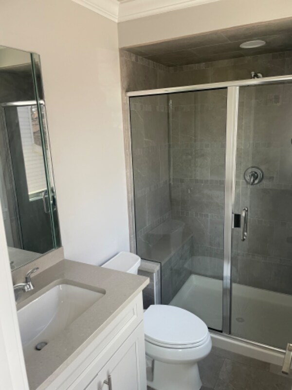 Building Photo - 16 Bartlett Ave