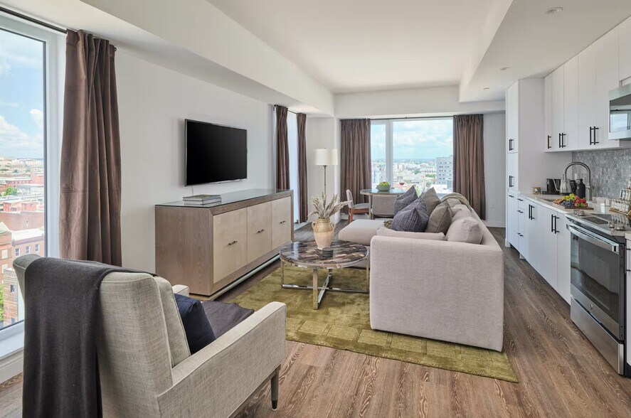 Building Photo - 200 Spring Garden St