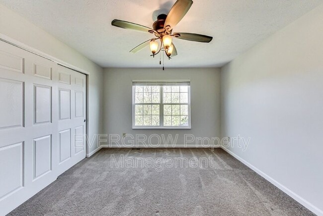 Building Photo - 839 Stonehurst Dr