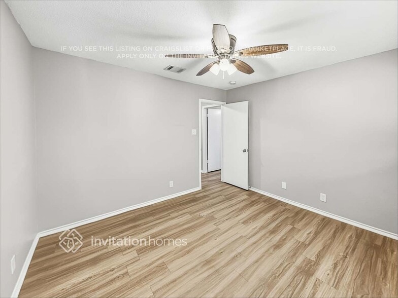 Building Photo - 1405 Comfort St