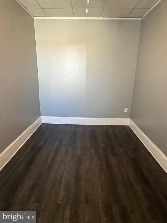 Building Photo - 347 Durfor St