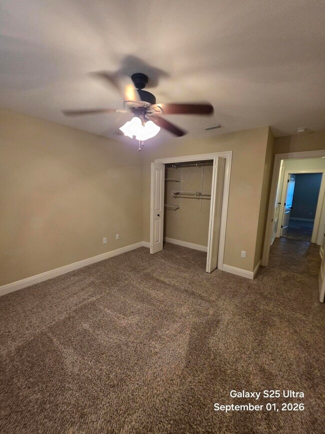 Building Photo - 410 Serene Ct