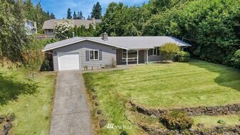 Building Photo - 6315 47th Street Ct W