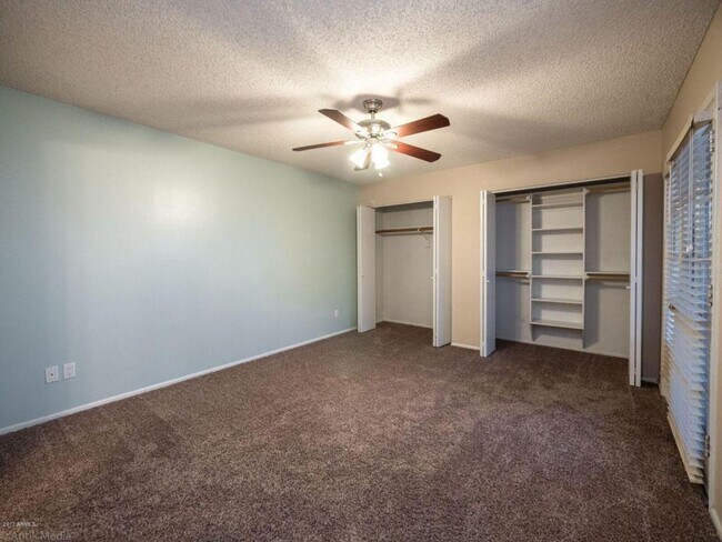 Building Photo - 3256 E Calypso Ave