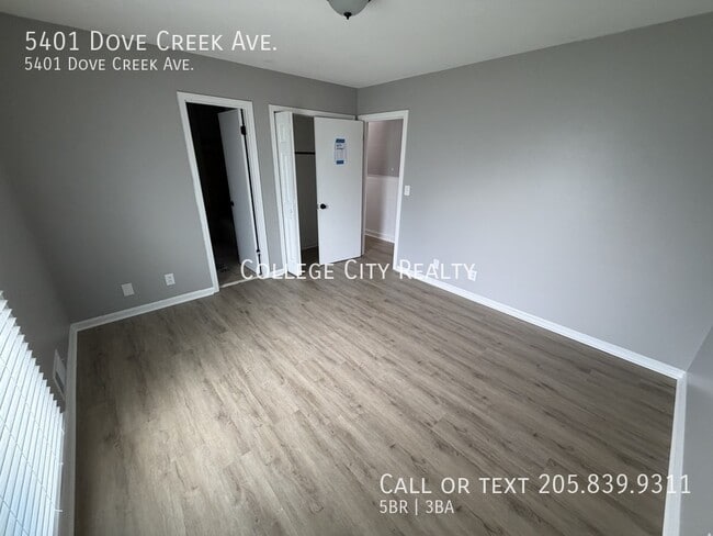 Building Photo - 5401 Dove Creek Ave