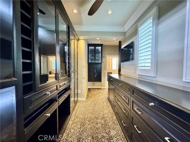 Building Photo - 19 Momento