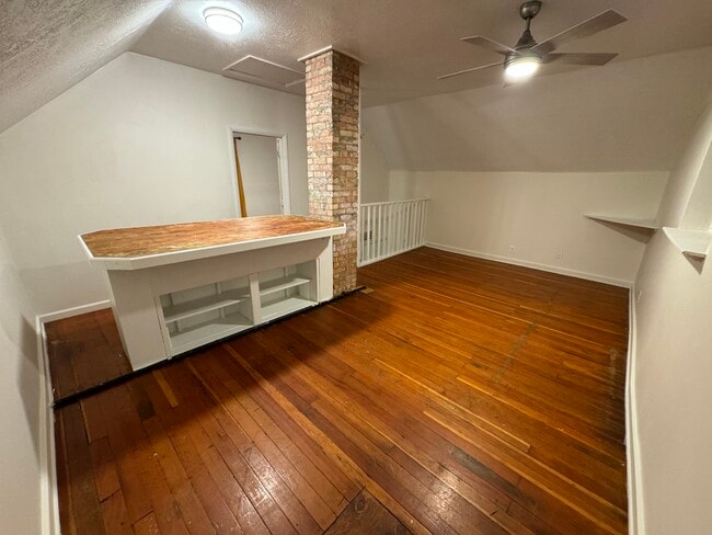 Building Photo - 654 1/2 N 100 E