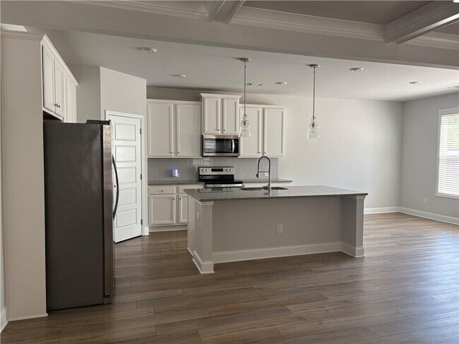 Building Photo - 5200 Fox Den Rd