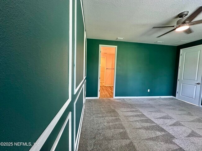 Building Photo - 75310 White Rabbit Ave