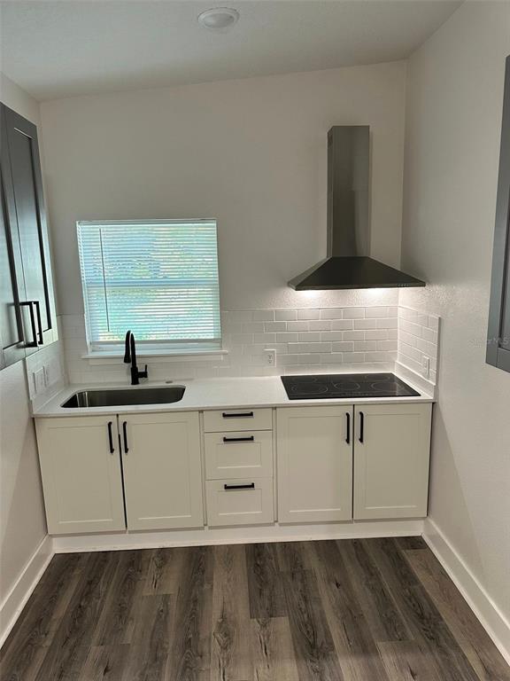 Building Photo - 2352 Old Dixie Hwy