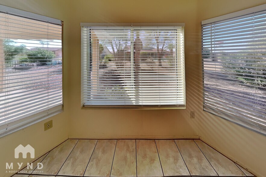 Building Photo - 16181 W Heritage Dr