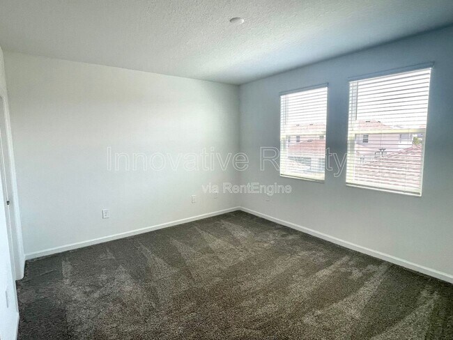 Building Photo - 2489 Relaxing Ln