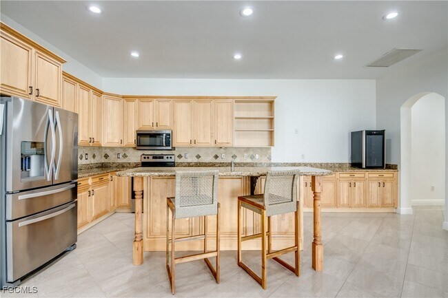 Building Photo - 14021 Bently Cir