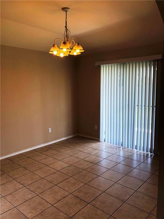 Building Photo - 711 Encanto Dr