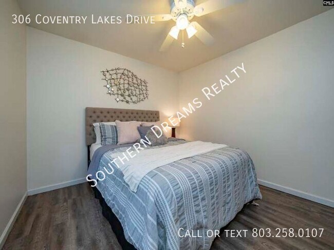 Building Photo - 306 Coventry Lake Dr