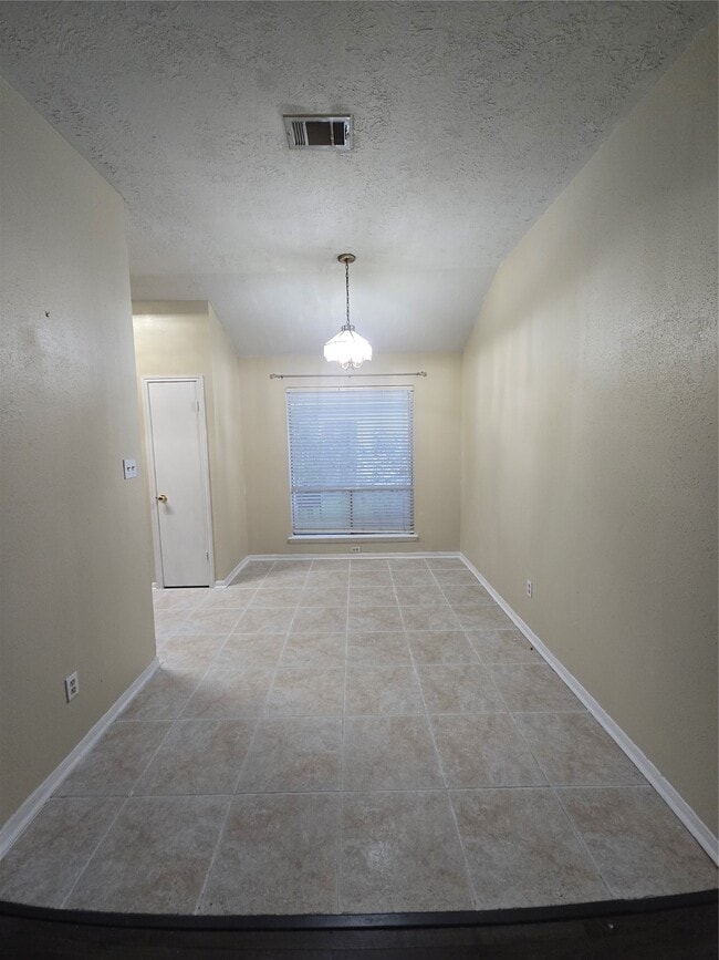 Building Photo - 10511 Stormy Sky Dr