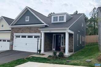 Building Photo - 3640 Moffat St