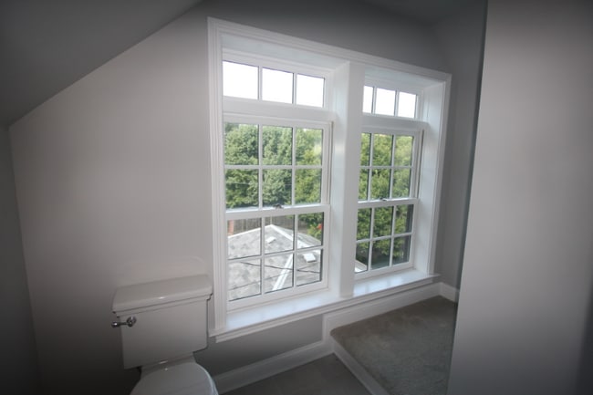 Building Photo - 48 Aston Row Ln