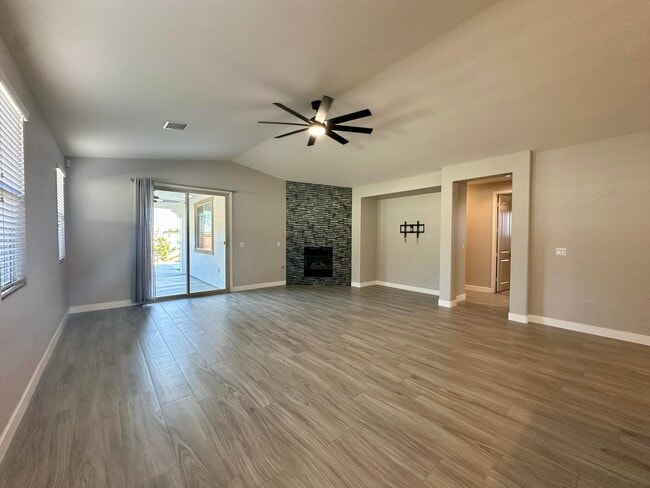 Building Photo - 51204 Mystic Tyme Dr