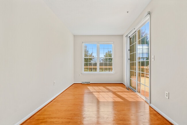 Building Photo - 1119 Pennywort Cir