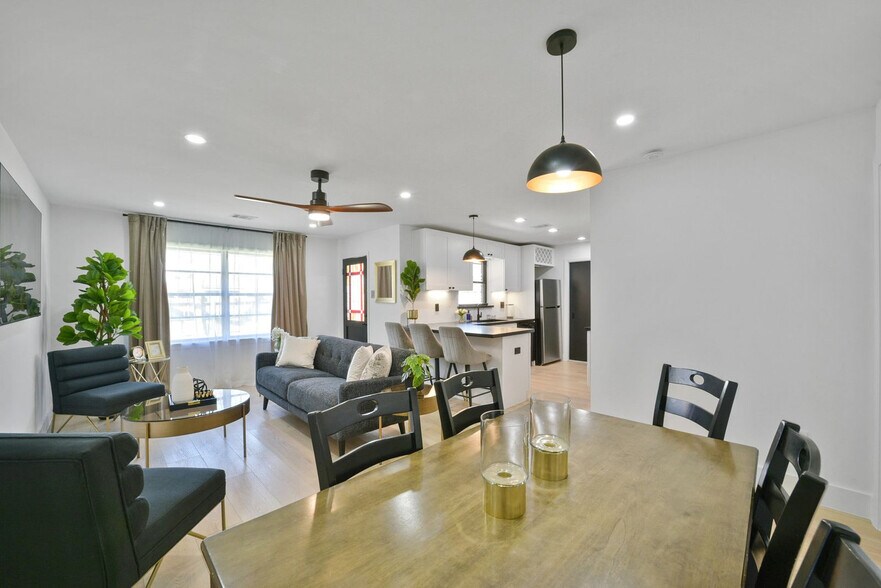 Building Photo - 6230 Rena St