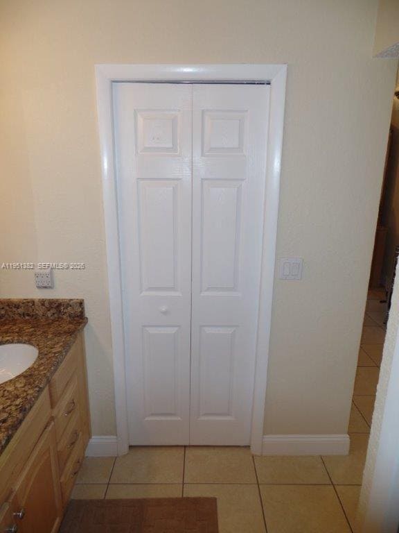 Building Photo - 280 Racquet Club Rd