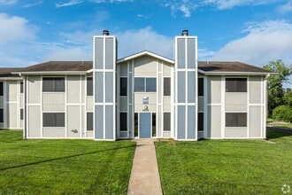 Building Photo - Whitehall Apartments