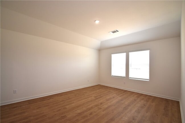 Building Photo - 568 Colorado St