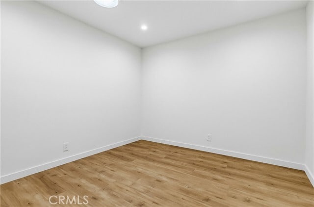 Building Photo - 5440 Alcove Ave